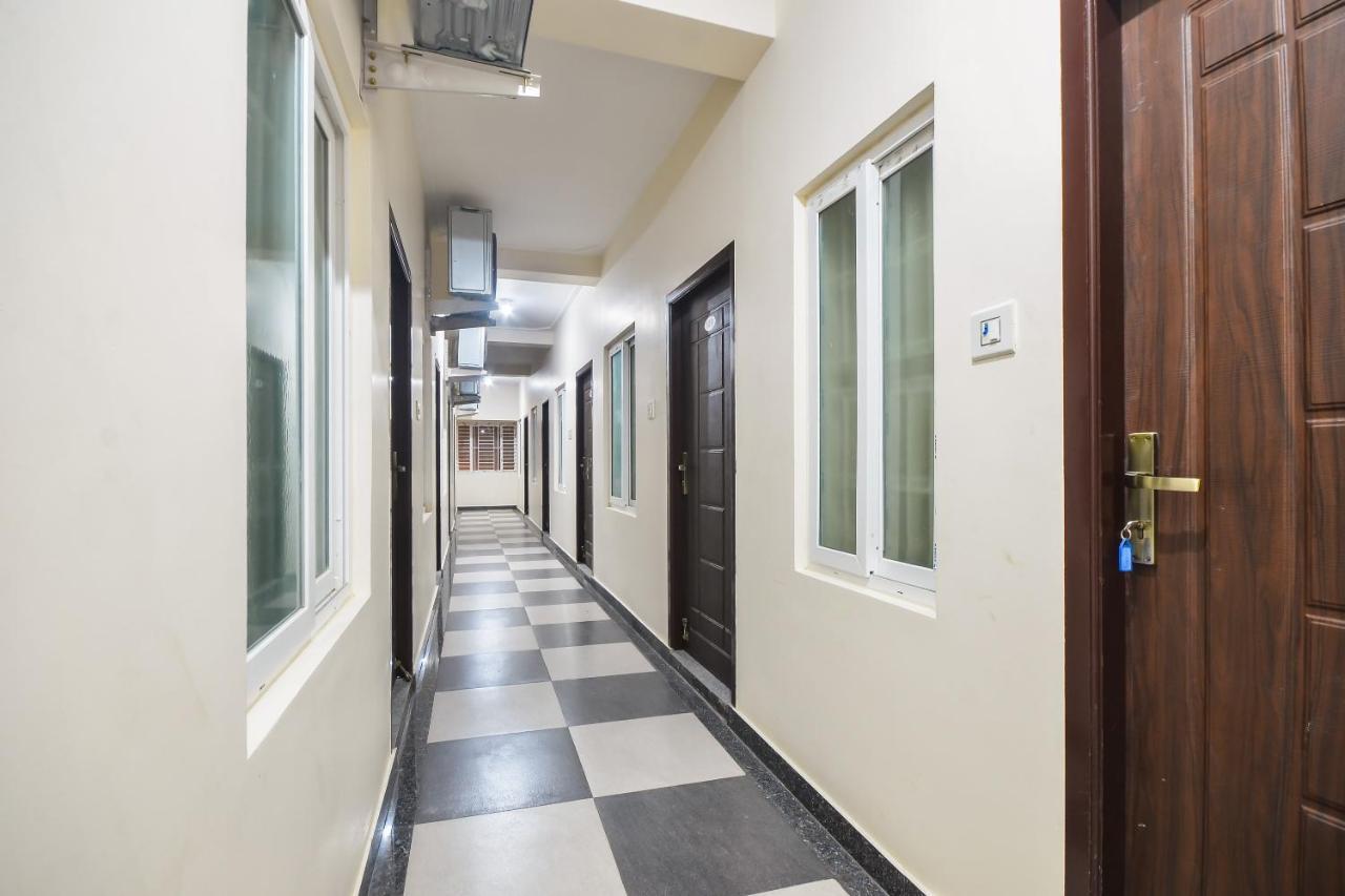 Oyo 70250 Royal Residency Ξενοδοχείο Nāmakkal Εξωτερικό φωτογραφία