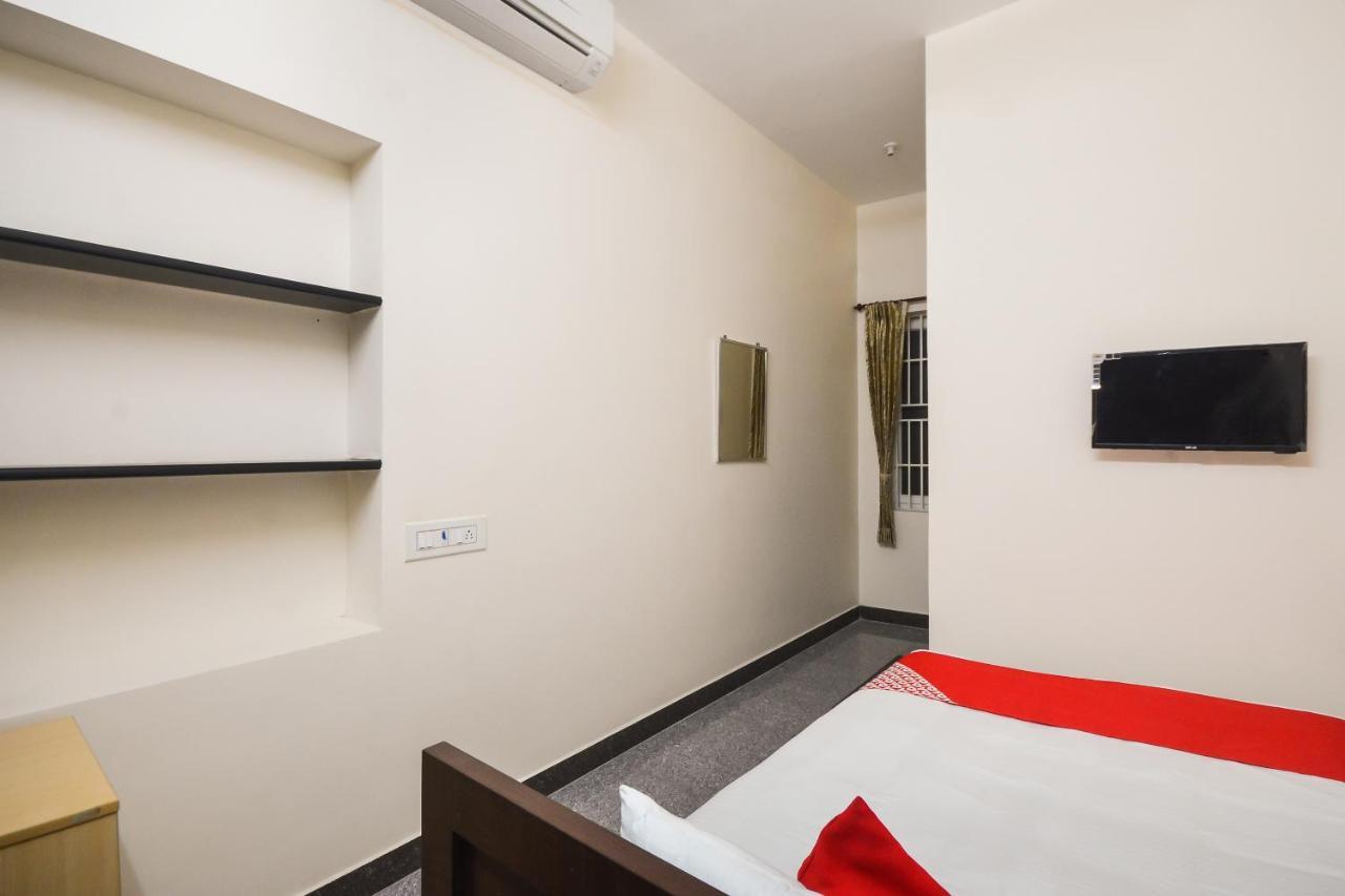 Oyo 70250 Royal Residency Ξενοδοχείο Nāmakkal Εξωτερικό φωτογραφία